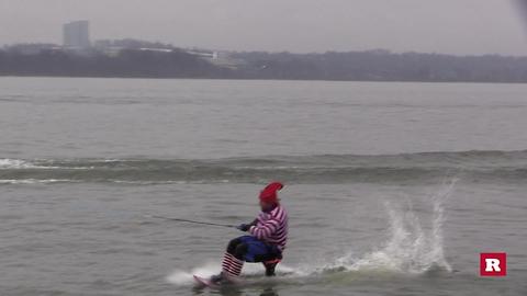 Santa Claus Goes Waterskiing
