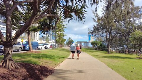 Walking in Surfers Paradise Beach | Gold Coast - Australia