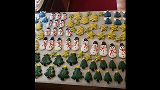 How to make Christmas cookies.