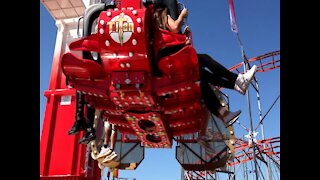 Titan swings you up 17 stories at Arizona State Fair - ABC15 Digital