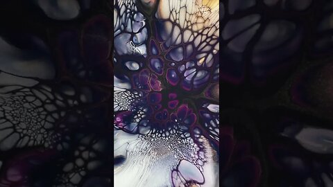 Some classic #bloom practice. #sheleeartstyle #acrylicpouring #bloomtechnique #fluidart