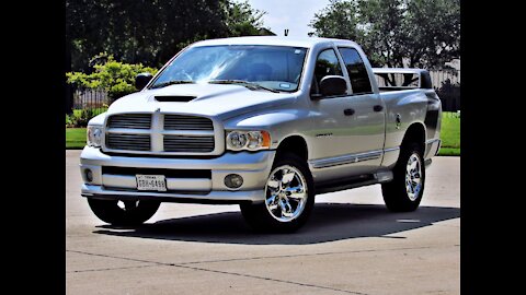 2005 Dodge Ram Daytona Edition 4x4 5.7L HEMI Quad Cab Silver Rare American Muscle Street Truck