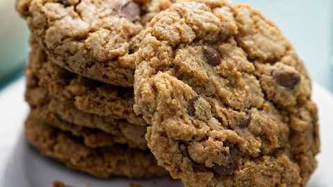 Graham Cracker Chocolate Chip Cookies