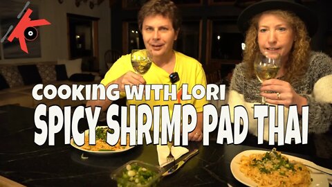 VRBO Cooking on the Road - Easy to Make Spicy Shrimp Pad Thai #packyourbag #kovaction