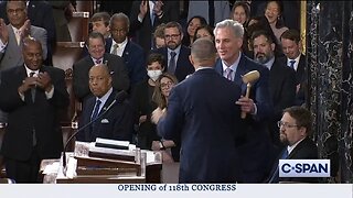 Kevin McCarthy Takes The Gavel From Hakeem Jeffries