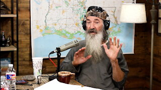 How the ‘Duck Dynasty’ Producers Tried to Cancel God & the Time Phil Converted a Crew Member | Ep 376