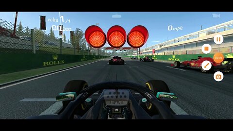 GUIGAMES - Real Racing 3D - Cruze a Linha de Chegada - Spa Mercedez Bottas