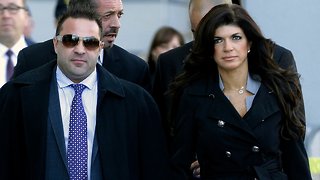 Teresa Giudice Reportedly 'Being Strong' As Husband Faces Deportation