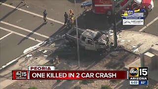 One killed, others hurt in fiery Peoria crash