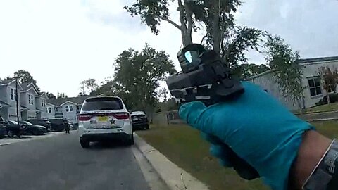 Florida Officer mistakes ACORN as bullet and shoots at unarmed man