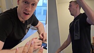 Husband has the most wholesome reaction to wife's new nails