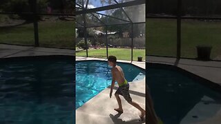 Pool Dive 2022 02 27 13 52 23