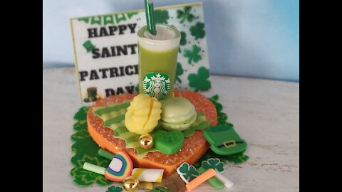 Teelie's Fairy Garden | St. Partick's Day Green Starbuck's Drink With Cookies | Etsy Products