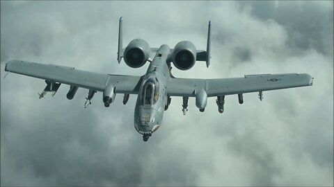 A-10 Thunderbolt IIs Refuel Over Iraq