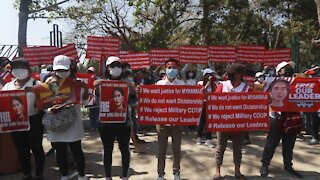 Protests in Myanmar Continue For 9th Straight Day