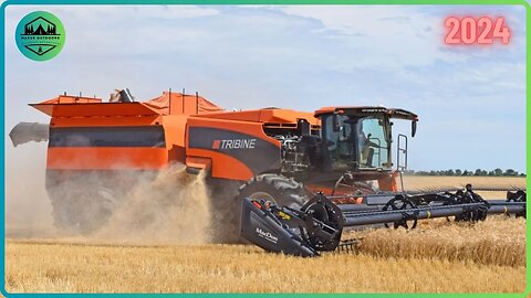 Biggest Combine Harvesters in the World for Outdoor Farming ( 2024 Updated )