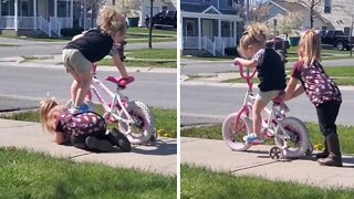 Big Sister Will 'Never Give Up' On Her Little Sister