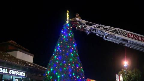 Town & Country Village Shopping Center Christmas Tree Lighting