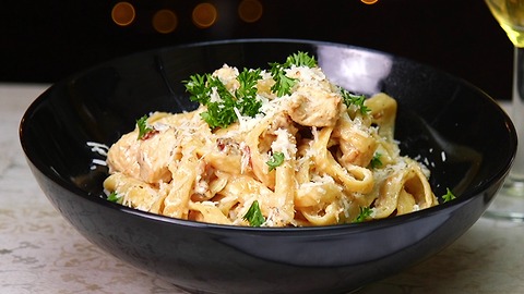 One Pan Cajun Chicken Alfredo