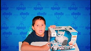WomToy: Remote Control Robot Toy Review