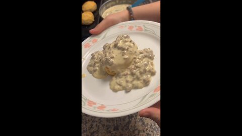 Homemade Biscuits with Sausage & Gravy Recipe