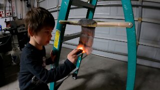 Starting Fire with Electricity! (Steel Wool Explaination)
