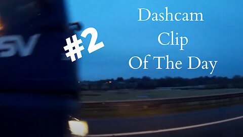 Dashcam Clip Of The Day #2 - World Dashcam - M25 4 Car Pileup