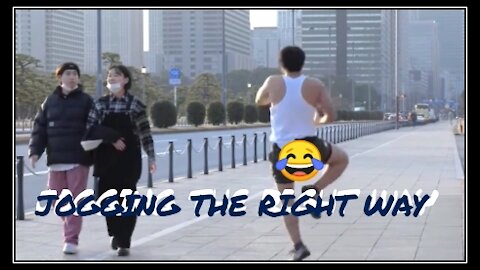 JOGGING THE RIGHT WAY 😂