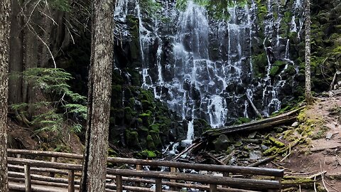THE TRULY INCREDIBLE & SPECTACULAR Cascading Ramona Falls! | 4K | Timberline | Mount Hood | Oregon