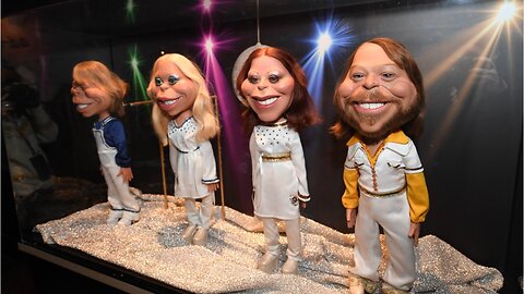 'Super Trouper': ABBA Exhibition To Open In London