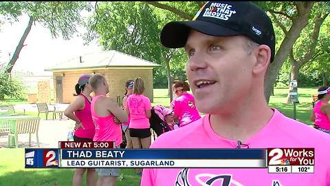 Sugarland guitarist pairs up with local charity before concert