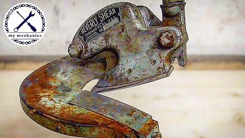 1930s Rusty Metal Shear - Perfect Restoration