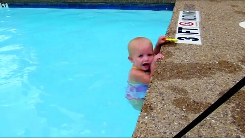 Baby Swims Across Pool 8 years ago