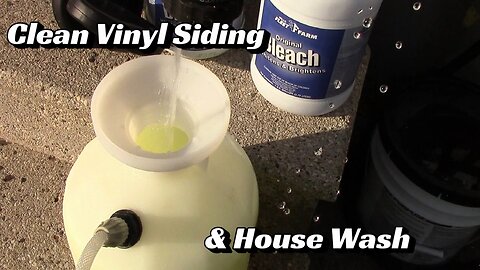 Clean Vinyl Siding & House Wash