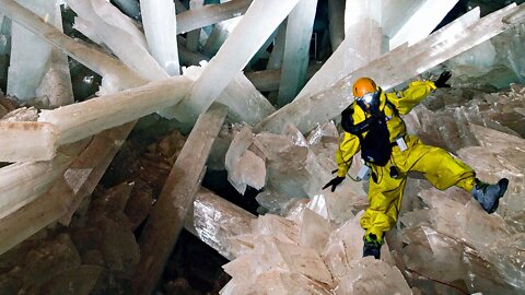 Mexico’s Most Inhospitable Cave (Naica Crystal Cave)