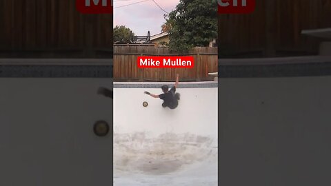 Surf Skate Slash In A Backyard Pool