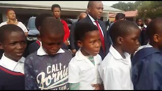 SOUTH AFRICA - Pretoria - Bheki Cele visits school (videos) (4o9)