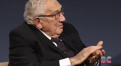 Kissinger Sheds Resistance to Ukraine Joining NATO