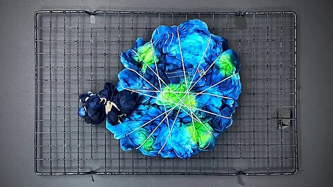 How to Tie Dye : Deep Blue Sea Turtle Ice Dye T Shirt