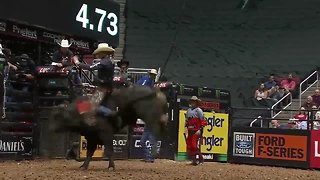Mason Lowe, professional bull rider, dies in Denver competition