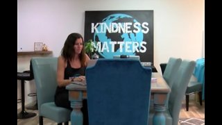 L'Oreal Paris honoring Boca Raton woman for kindness group