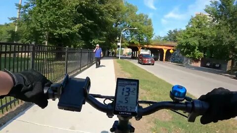 LECTRIC XP LITE E-BIKE : QUICK SODA-POP RUN IN CHICAGO : GOPRO HERO 9 : 4K POV