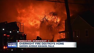 Massive overnight fire destroys Niagara Falls home