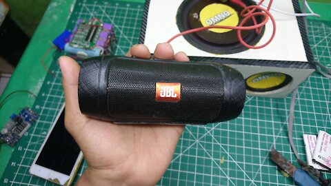 JBL KW VOICE BREAK UP