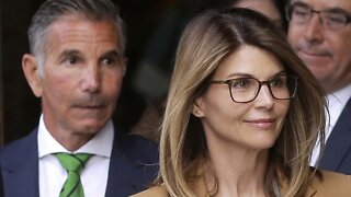 Lori Loughlin And Husband Ask Judge To Reduce Their Bail