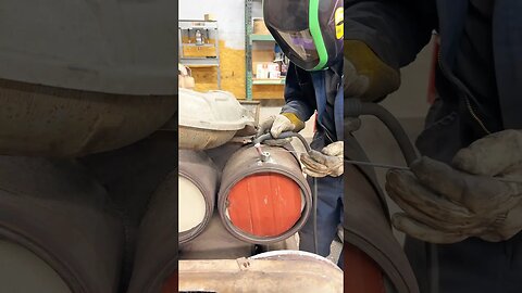 How to weld a new bung to Detroit One Box #detroit #detroitonebox #onebox #dpf #dpfcleaning