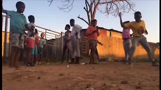 SOUTH AFRICA - Johannesburg - Africa Day (Video) (fYV)