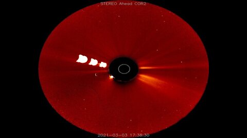 Solar flares, cubes and UFOs near the Sun, March 2021