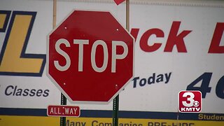 Sarpy County adding temporary stop signs at the intersection at at 84th and Platteview Road