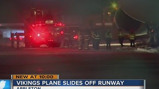 Minnesota Vikings plane slides off taxiway upon arrival in Appleton